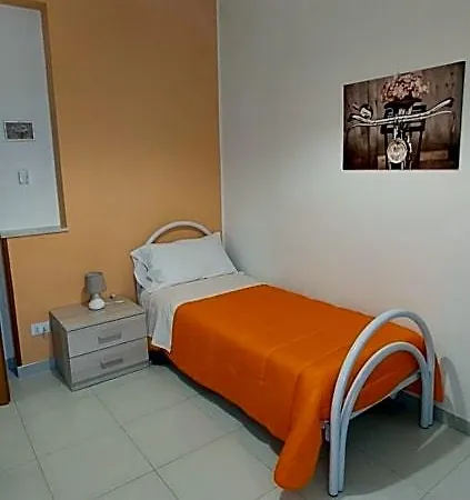 Del Corso לינה וארוחת בוקר 3*